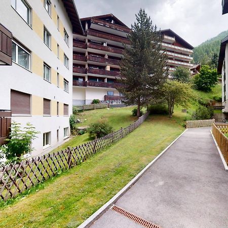 Beautiful Apartment In Zermatt With A Breathtaking View Of The Matterhorn エクステリア 写真